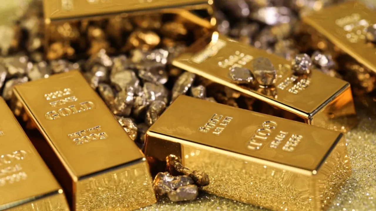 Uzbekistan’s gold and foreign exchange reserves increased by nearly $590 million in one month