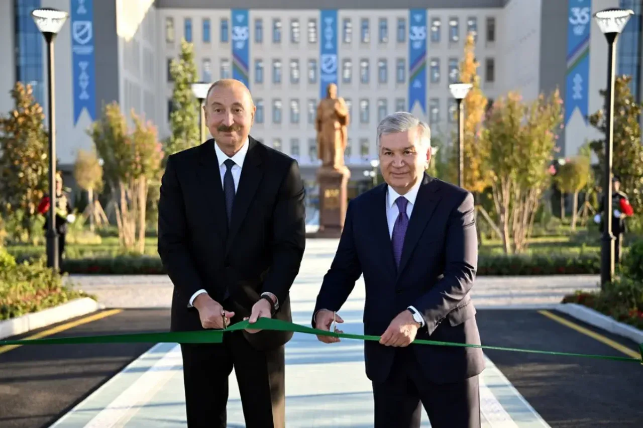 Ulkan ta’lim shaharchasi: Shavkat Mirziyoyev va Ilhom Aliyev yangi kampusni ochdi