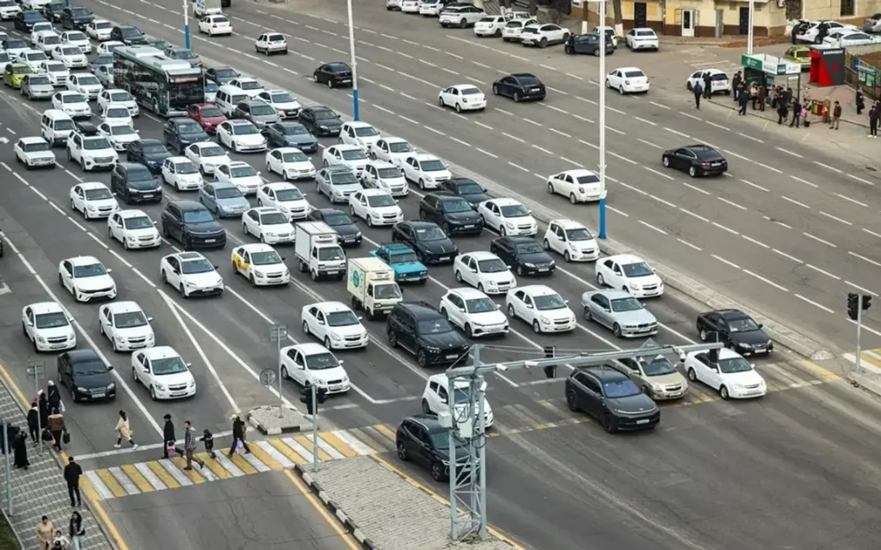Number of privately owned cars in Uzbekistan is approaching 5 million