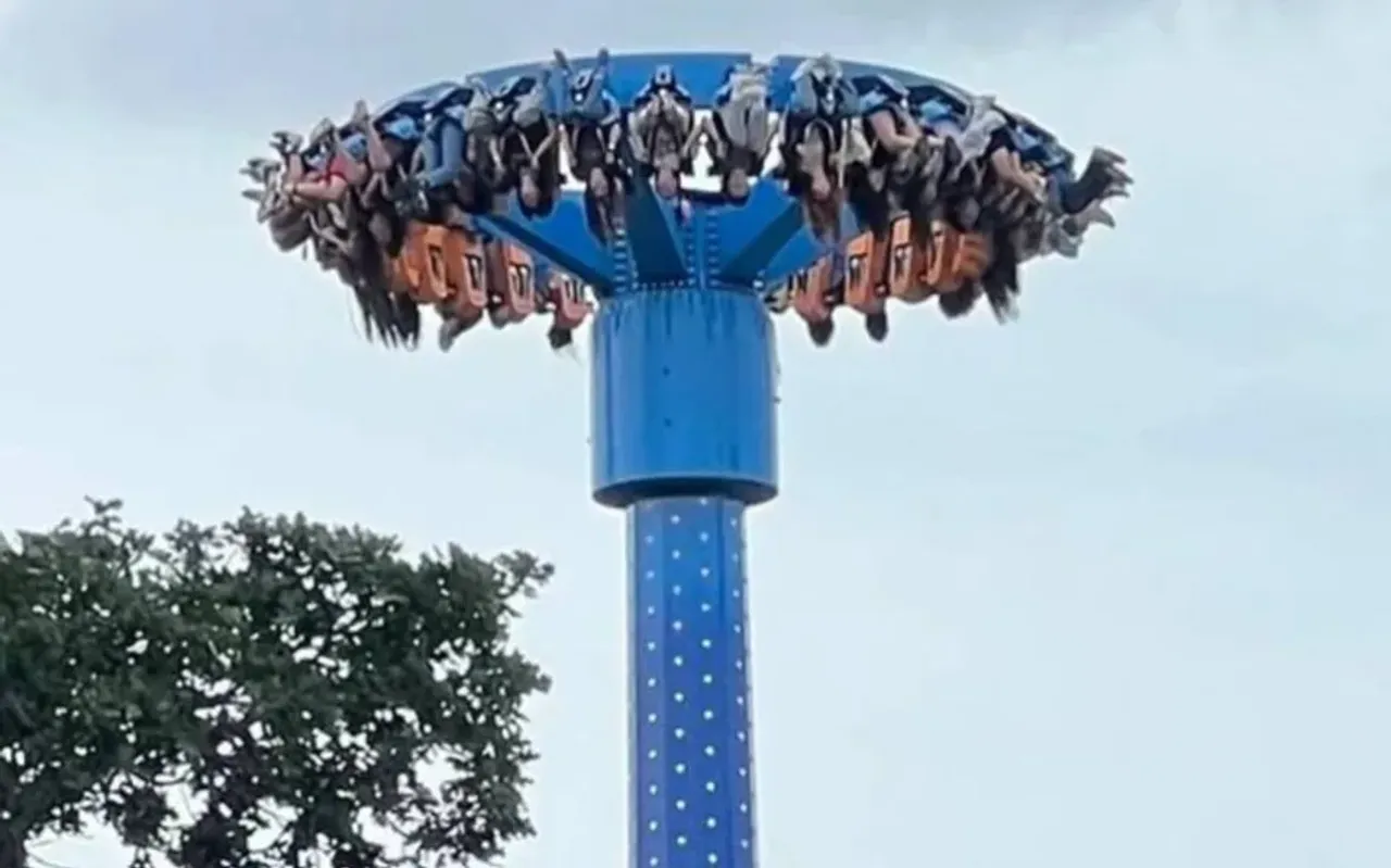 Girls left hanging upside down on ride to receive $275,000 compensation each