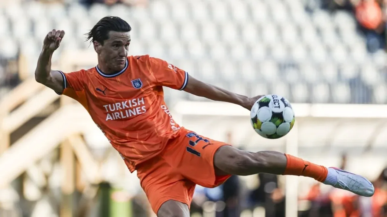 Transfer bomb: Trabzonspor signing Shomurodov and Núñez