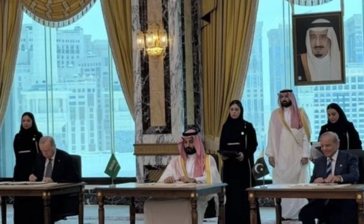Sensation in the Middle East: Turkey, Saudi Arabia and Pakistan Form a “Muslim NATO”
