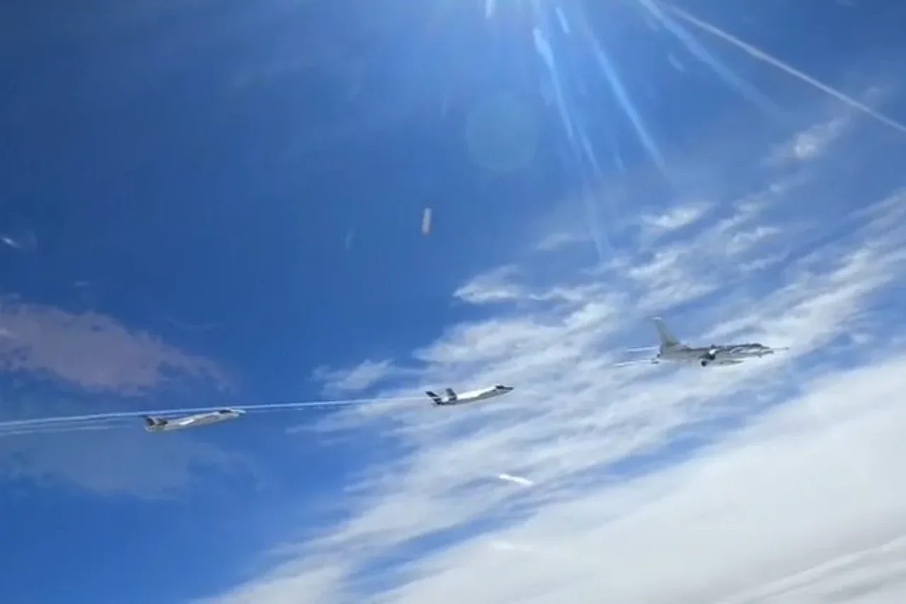 Bomber and Stealth Fighter in Frame: What Signal Did China Send?