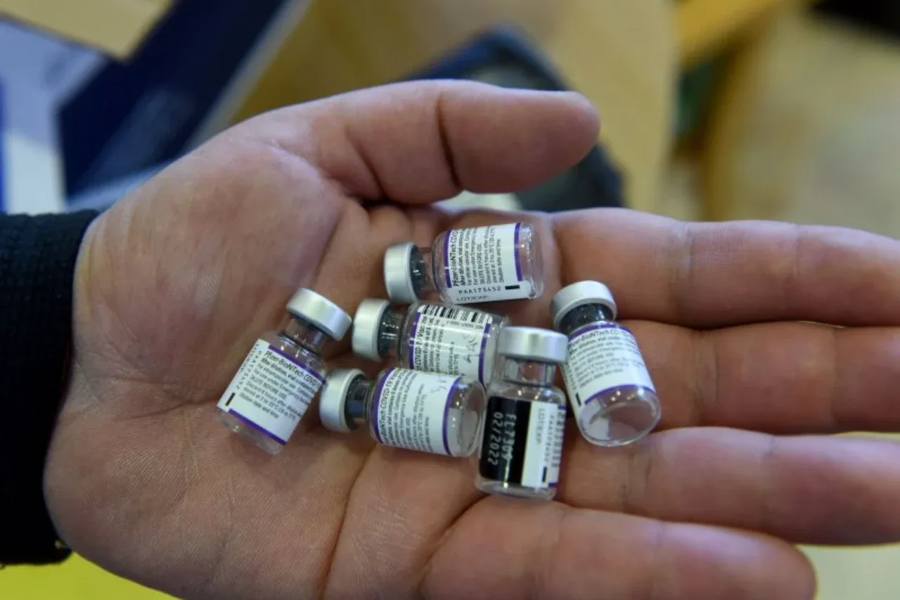 Confirmed: Who is required to get the updated COVID-19 vaccine?