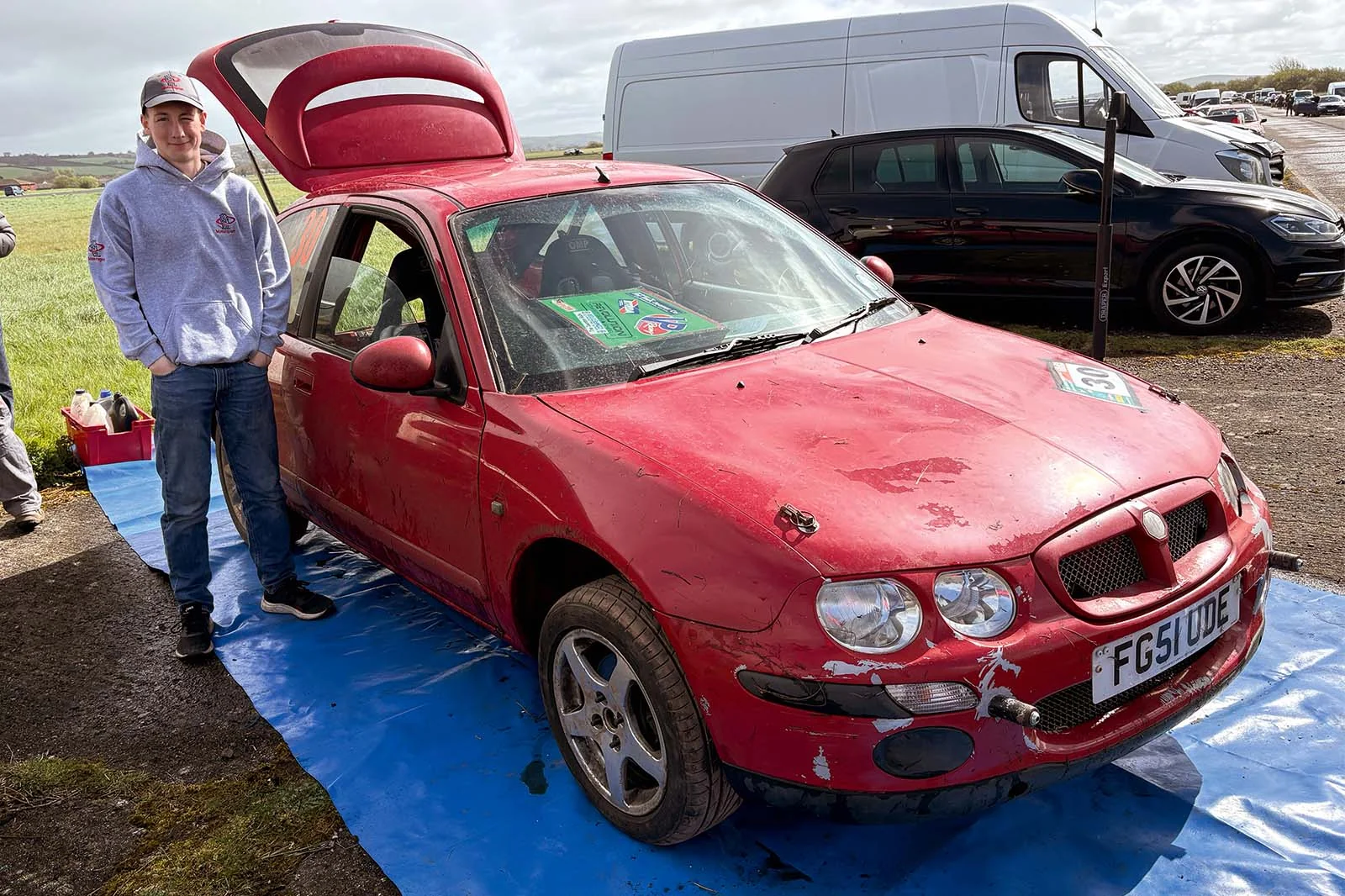 Afrikani zabt etgan afsonaviy MG ZR avtomobili poygalarni davom ettirmoqda