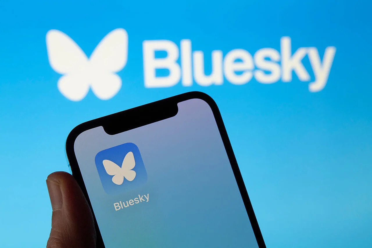 Дегенцентралашган Bluesky тармоғи фаоллиги пасаймоқда
