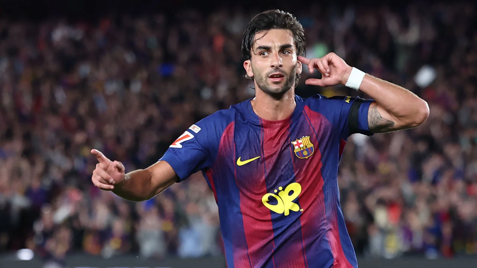 Ferran Torres Barselona rahbariyatiga shartnoma shartini qoʻydi