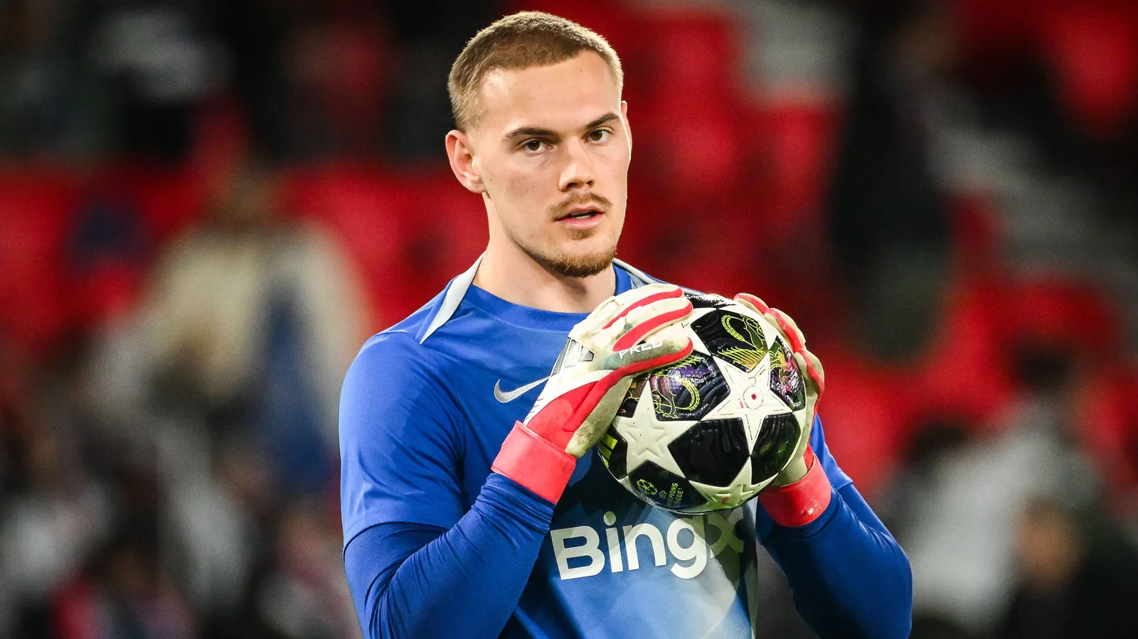 Filip Jørgensen se marcha al Estrasburgo