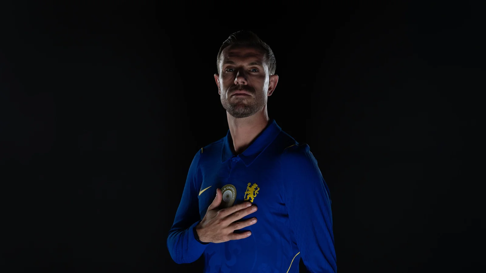 Jordan Henderson unexpectedly joins Chelsea