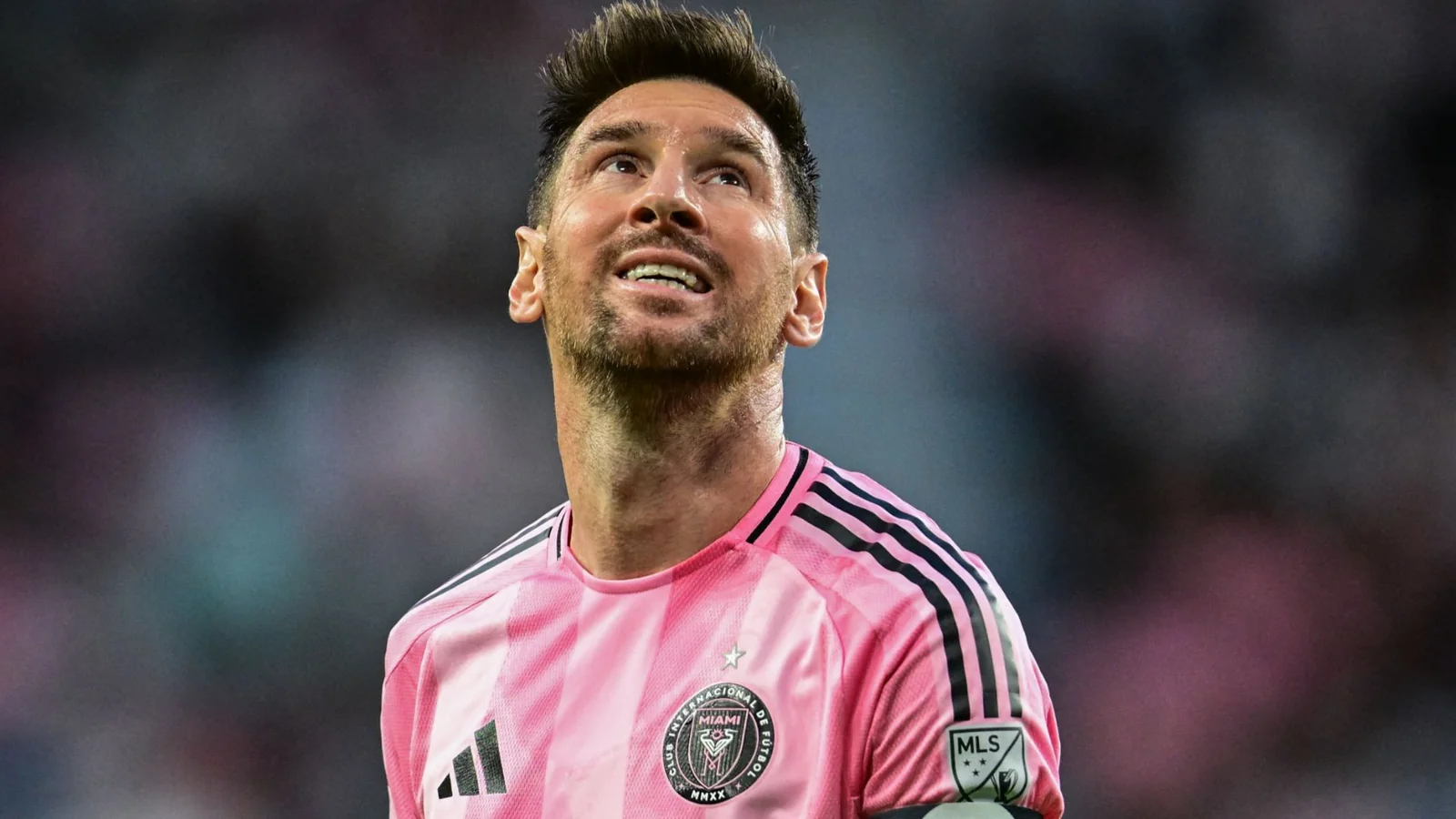 Lionel Messi setzt nach dem Tod seines Vaters vorübergehend aus