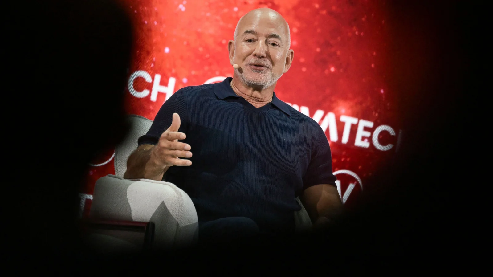 Ливерпул акцияларини Jeff Bezos сотиб олиши мумкин