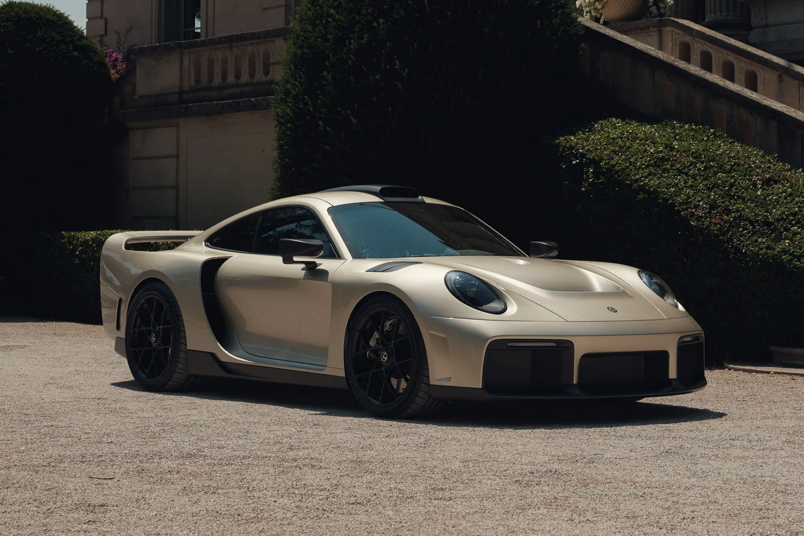 Марсиен GT тақдим этилди: афсонавий Porsche 959 руҳидаги янги суперкар