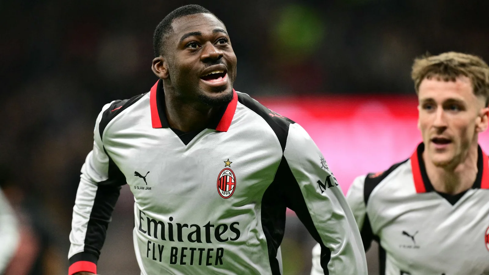 Interés de clubes ingleses por Fofana, centrocampista del Milan
