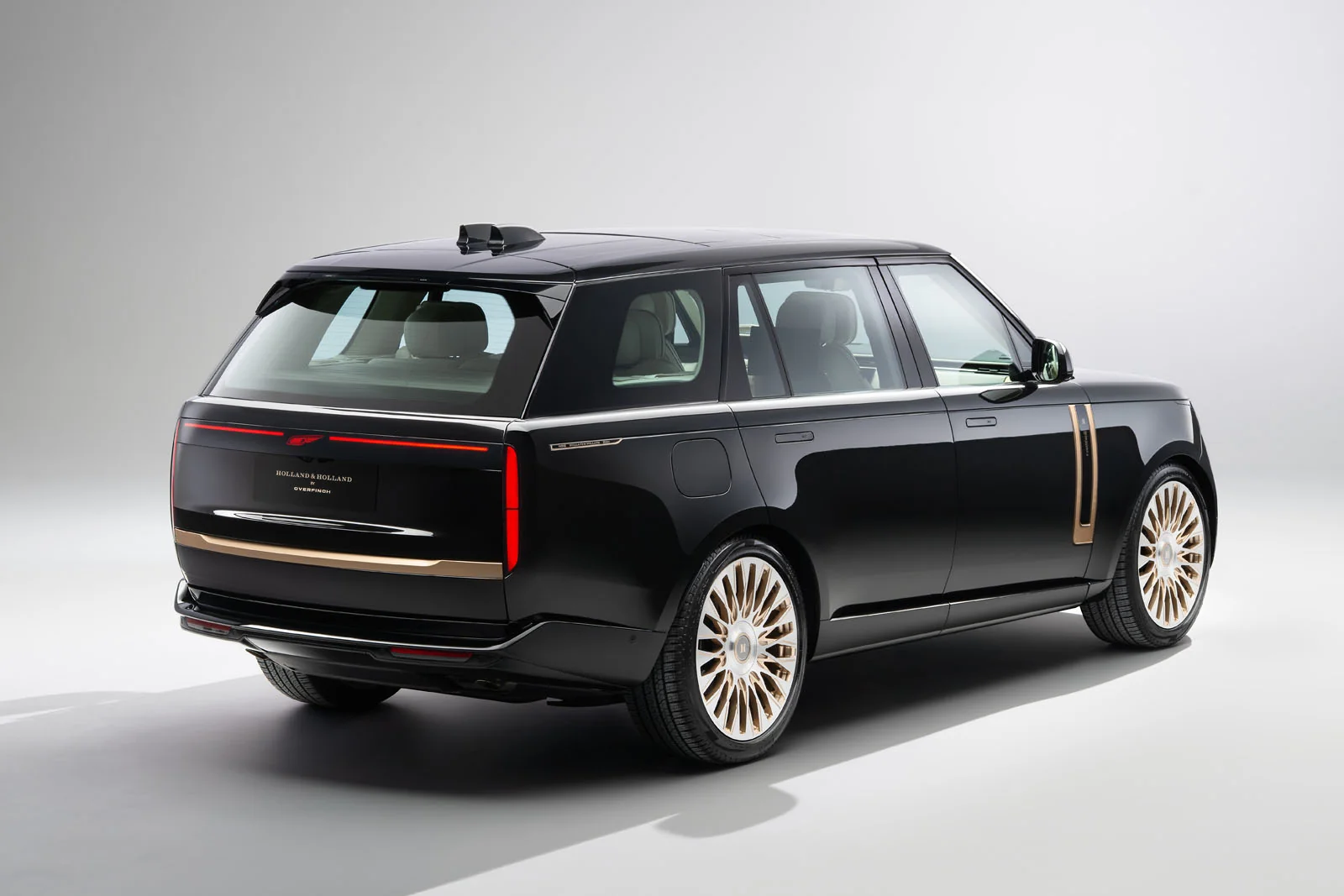 Range Rover qanday qilib Rolls-Royce bilan raqobat qila oladi