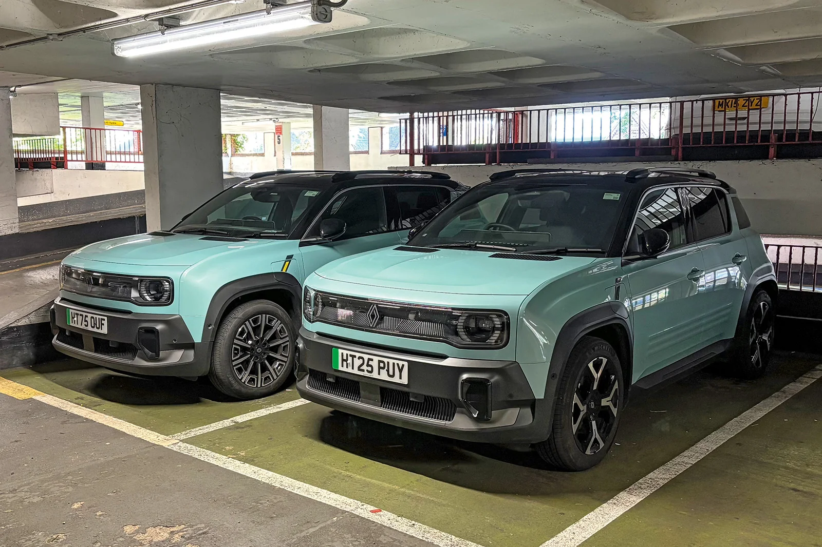 Renault 4 автомобили эгаларида ўзига хос бирдамлик муҳити шаклланди