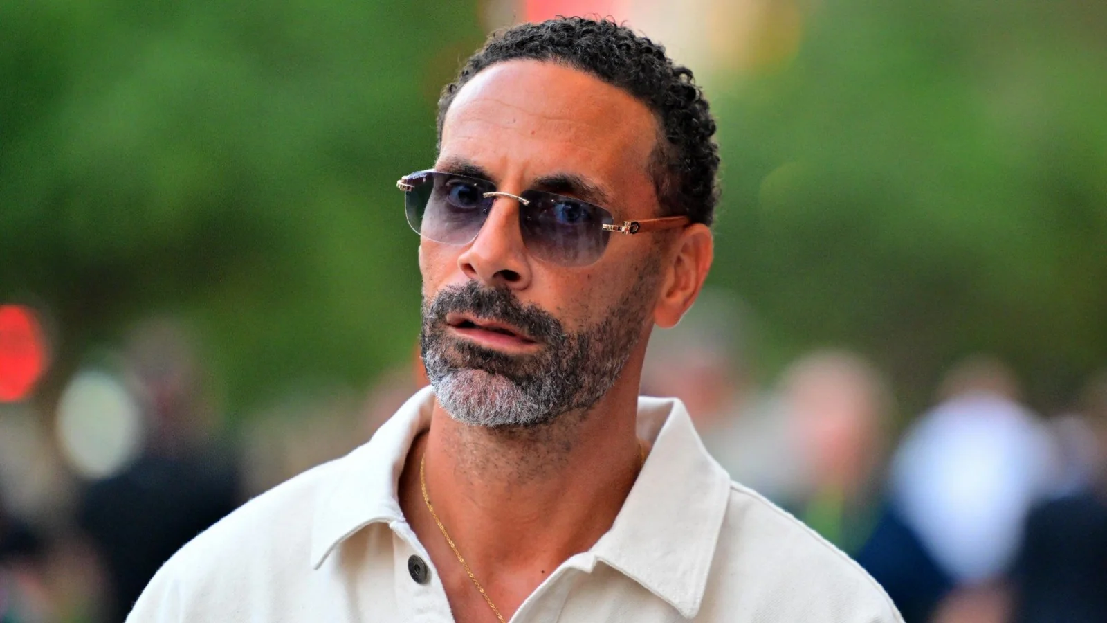 Rio Ferdinand Manchester Yunaytedni Mayls Lyuis-Skellining transferiga chaqirdi