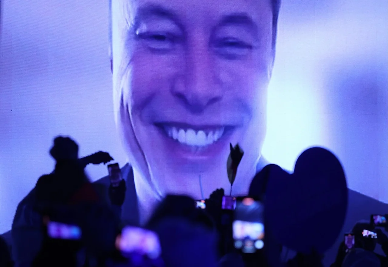 SpaceX Announces Major Plans at Its First Financial Meeting