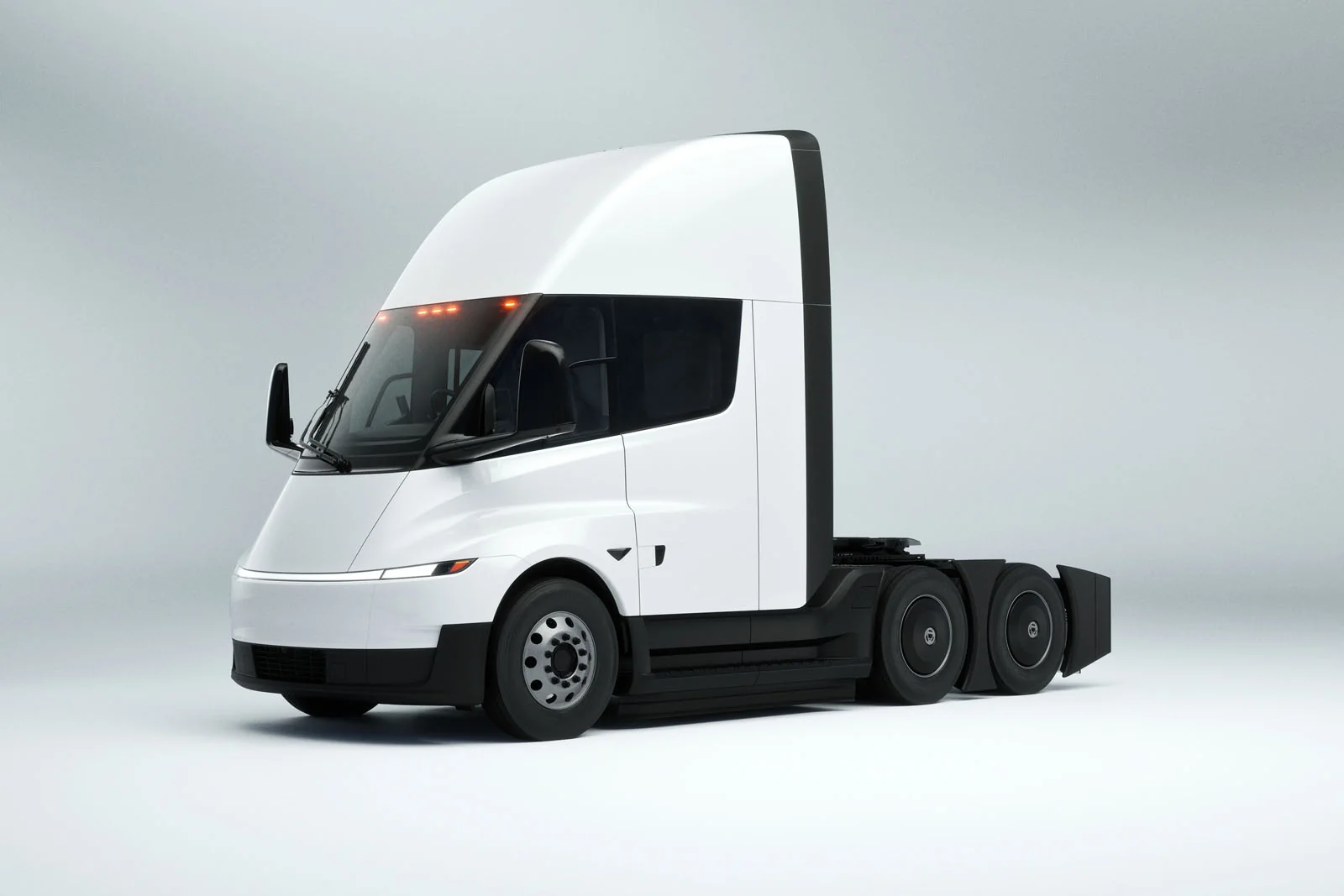 Tesla Семи выходит на европейский рынок
