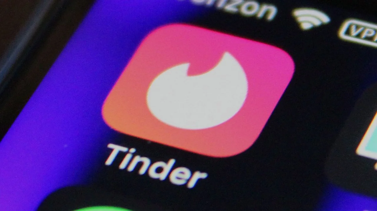 Tinder expands live events to retain young audiences