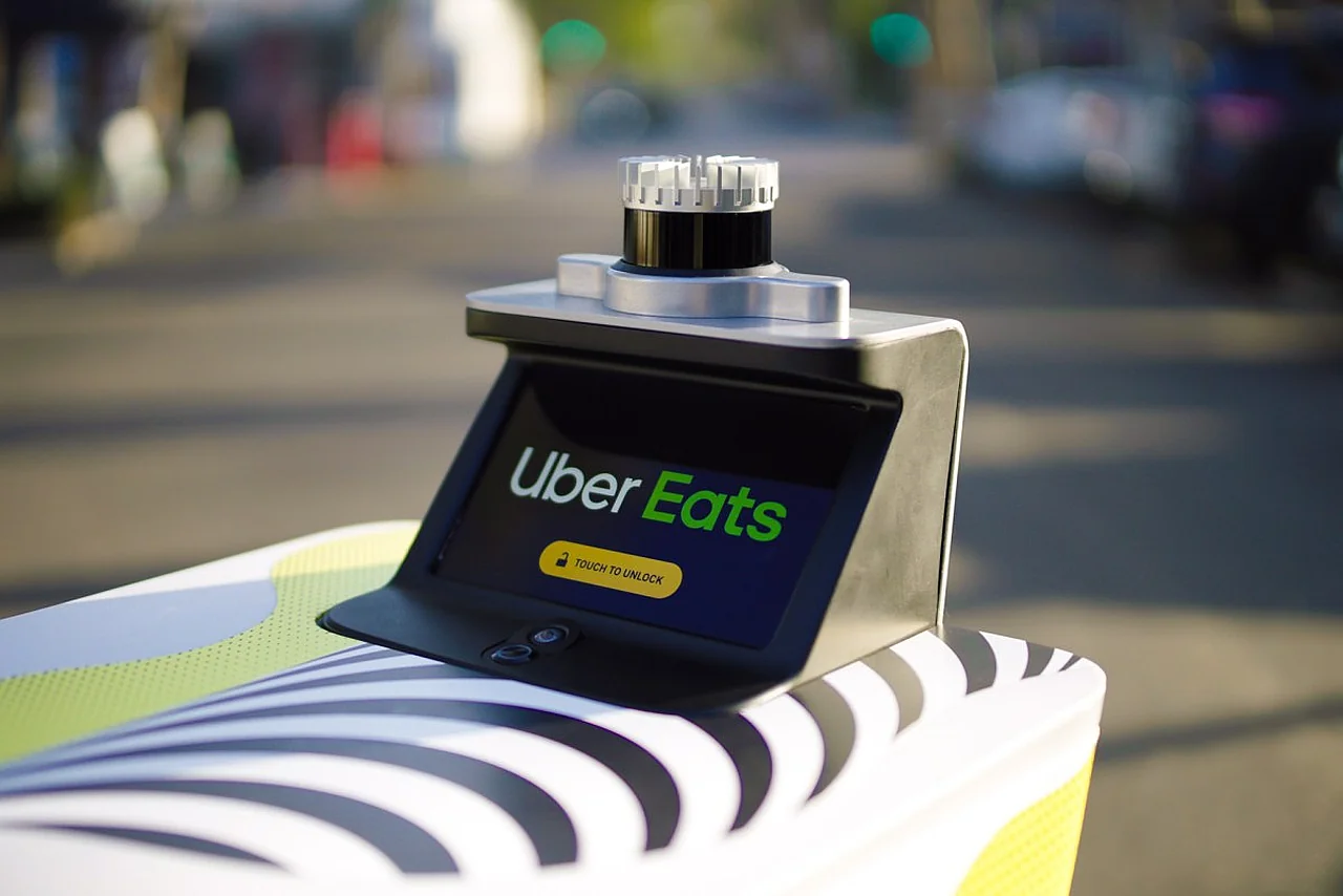 Uber avtonom yetkazib berish bilan shugʻullanuvchi Serve Robotics kompaniyasidagi ulushini toʻliq sotib yubordi