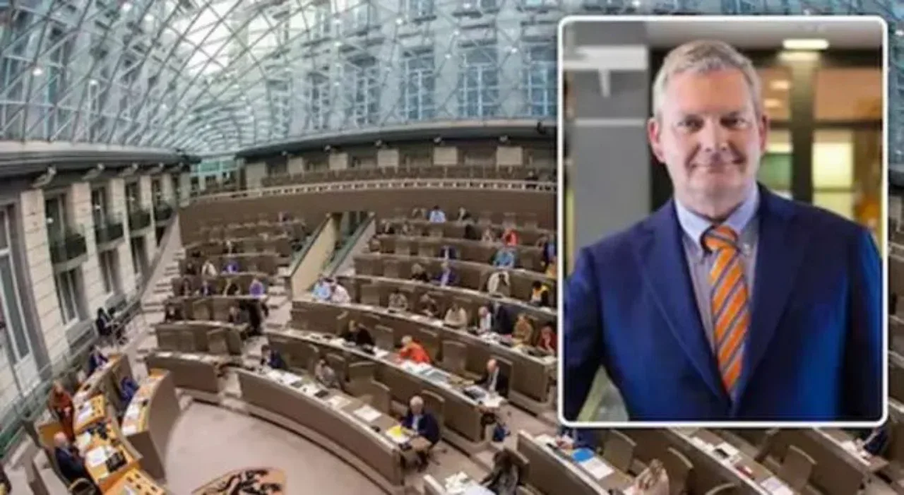 13 Stunden in der Toilette: Belgischer Abgeordneter saß über Nacht im Parlament fest