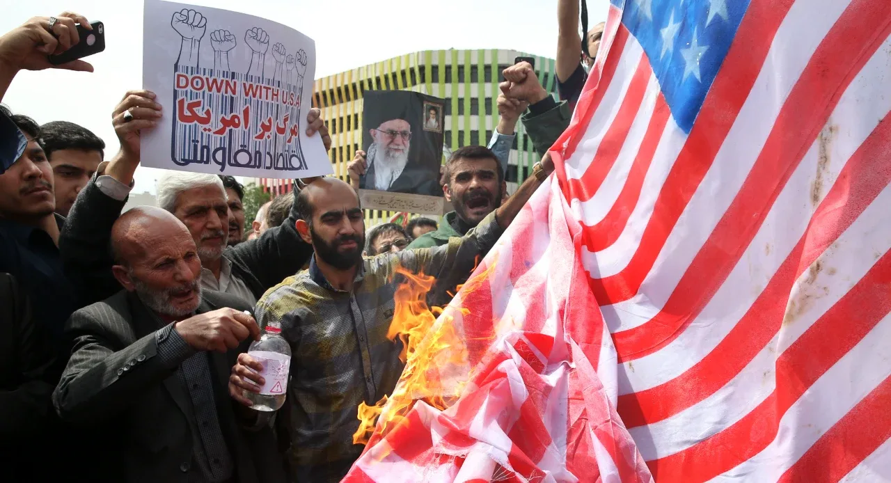 "We will not back down and will deliver a crushing blow!": Iran expresses readiness for war with the US
