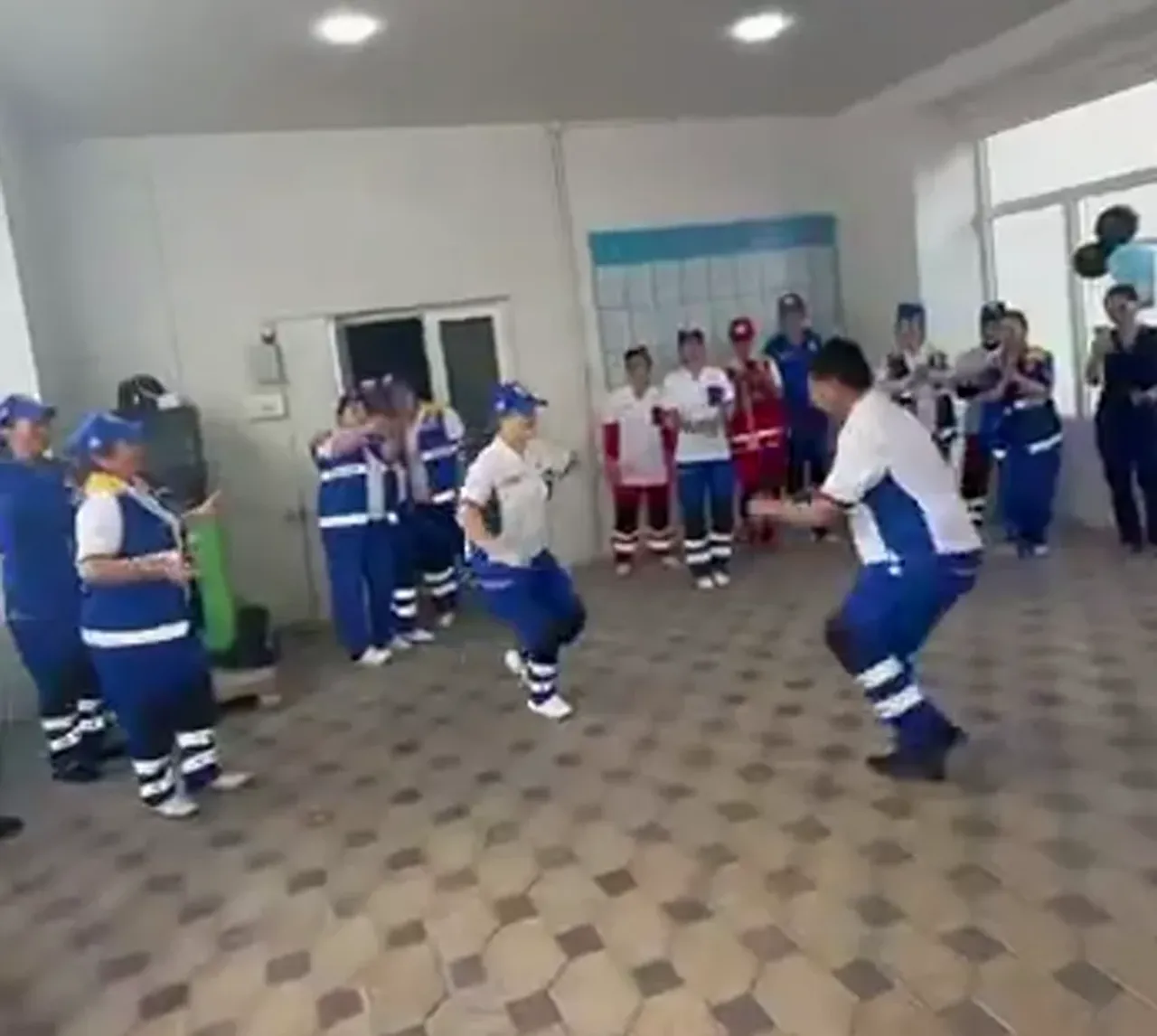 "I went to my beloved one night...": Independence Day celebrated with lively dances at the service complex