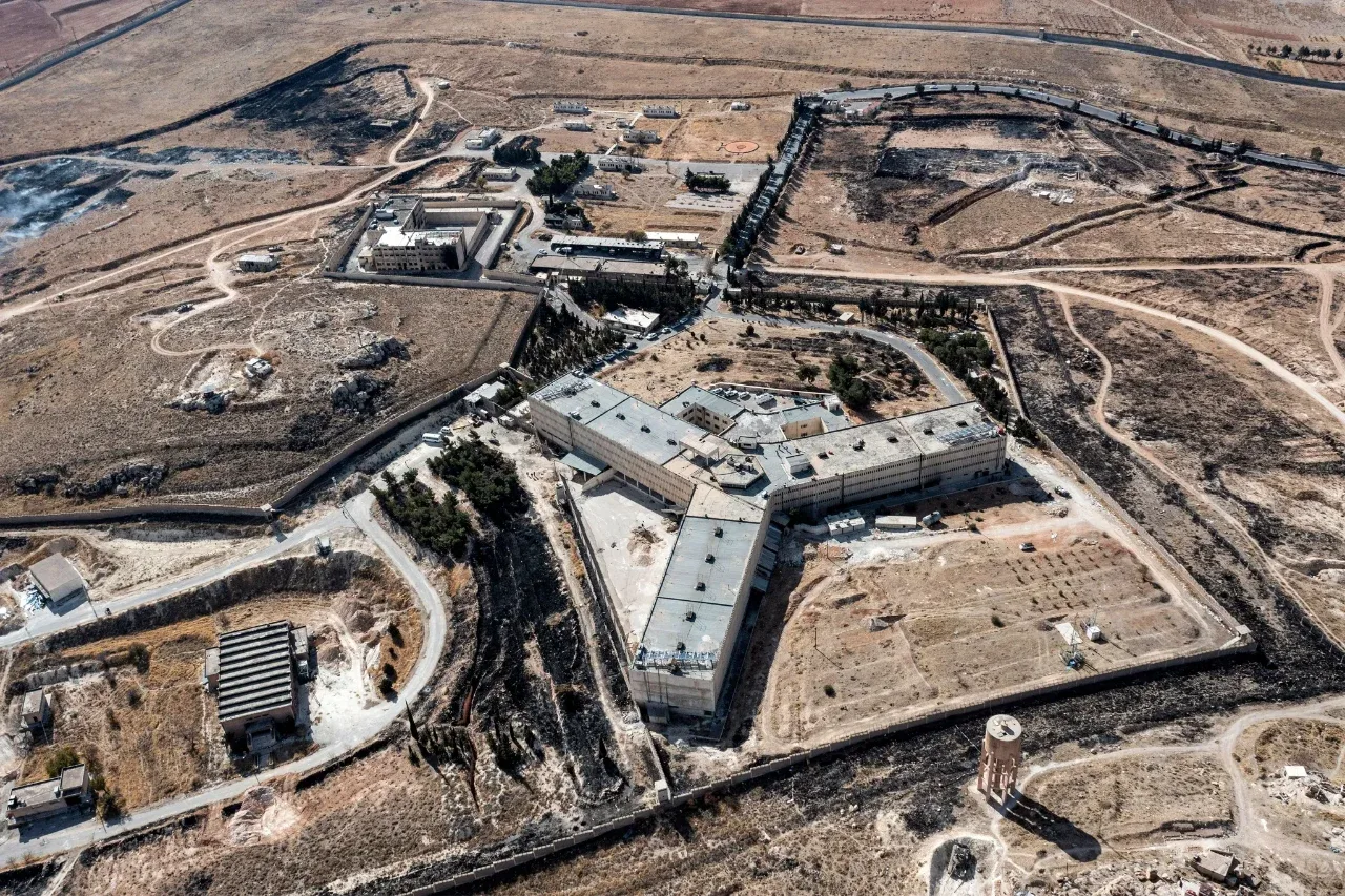 Assad regime general severely punished: Former Damascus prison chief imprisoned!
