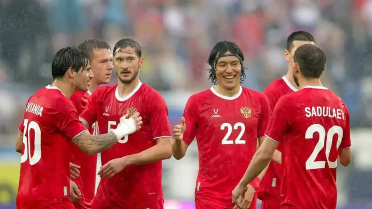 Golovins Doppelpack: Russland besiegt Iran souverän