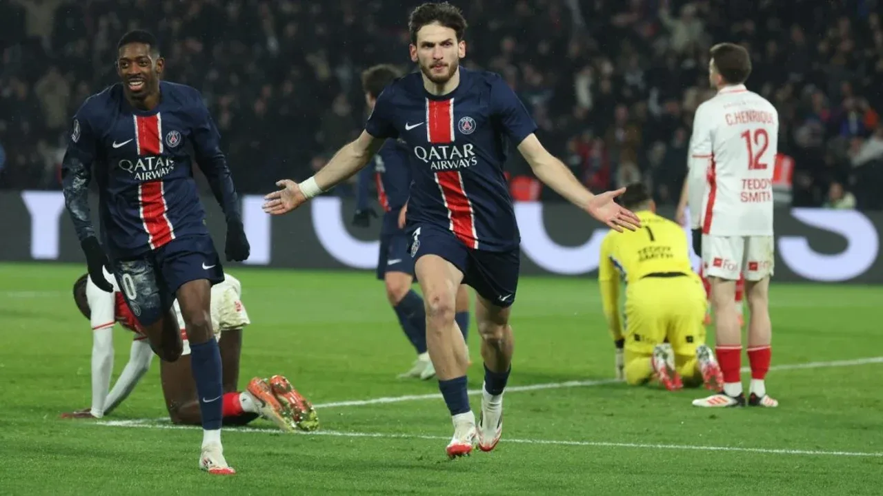 Ousmane Dembélé señala a Khvicha Kvaratskhelia como el digno ganador del Balón de Oro