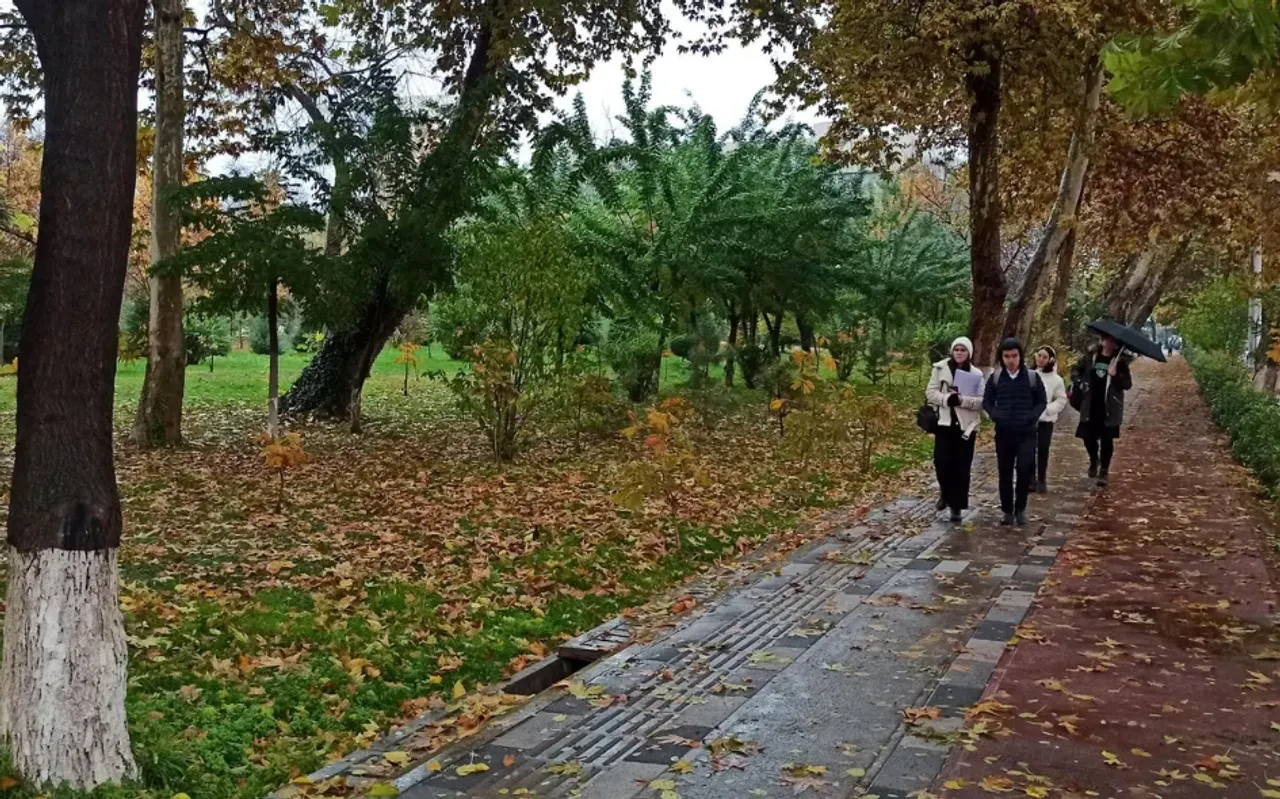 October starts with cold weather in Uzbekistan