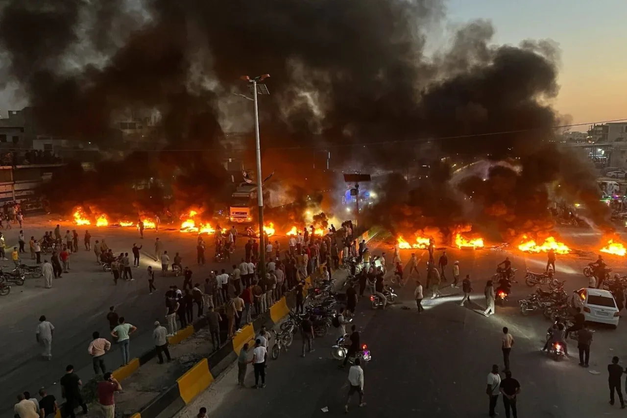 US-Iran-Krieg löst globale Kraftstoffkrise aus: Massenproteste weltweit