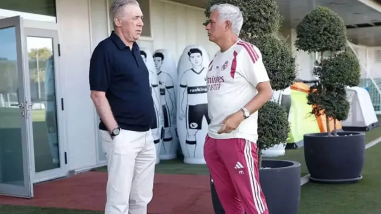 Visite surprise : Ancelotti retourne à Madrid et rencontre Mourinho ainsi que les stars du Real