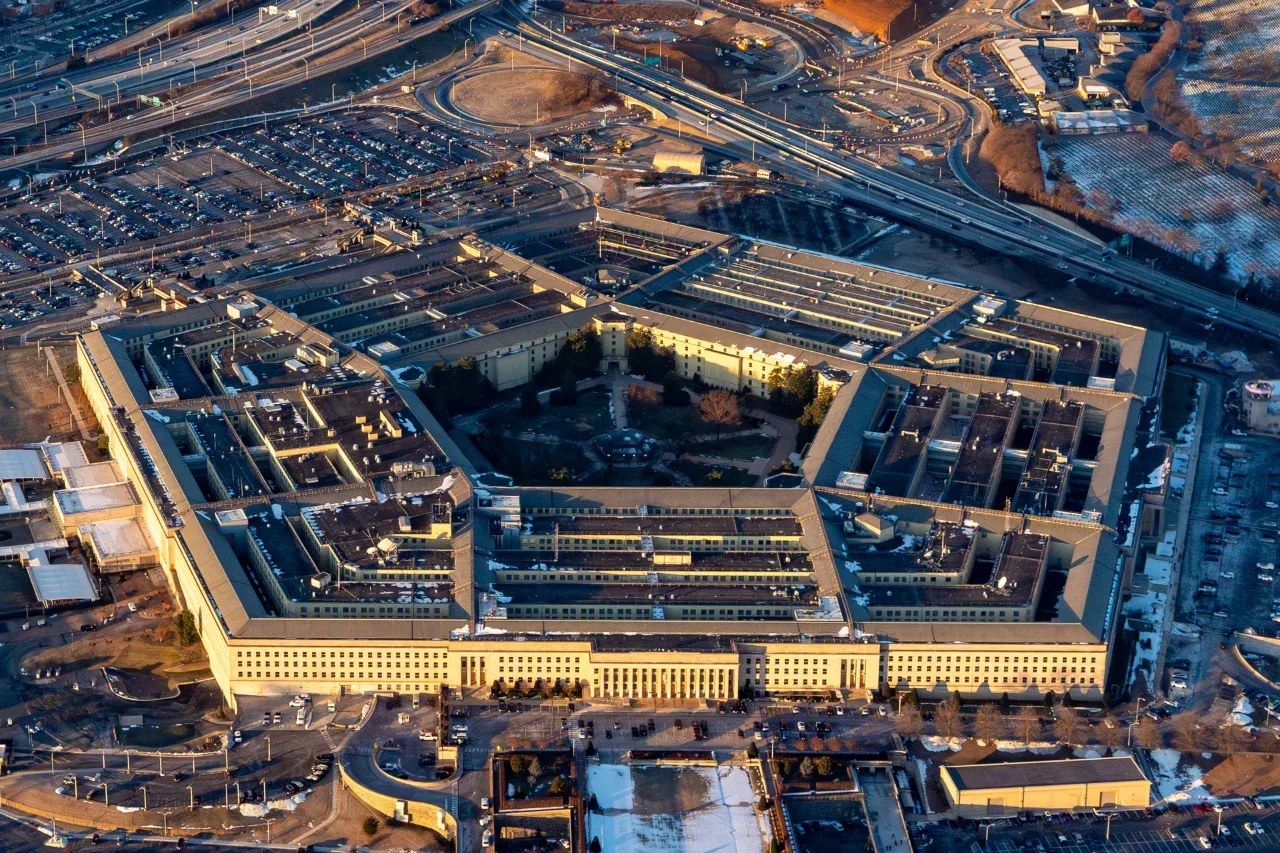 Pentagon harbiylar uchun testosteron tekshiruvini joriy etdi — keyin qaror o‘zgardi
