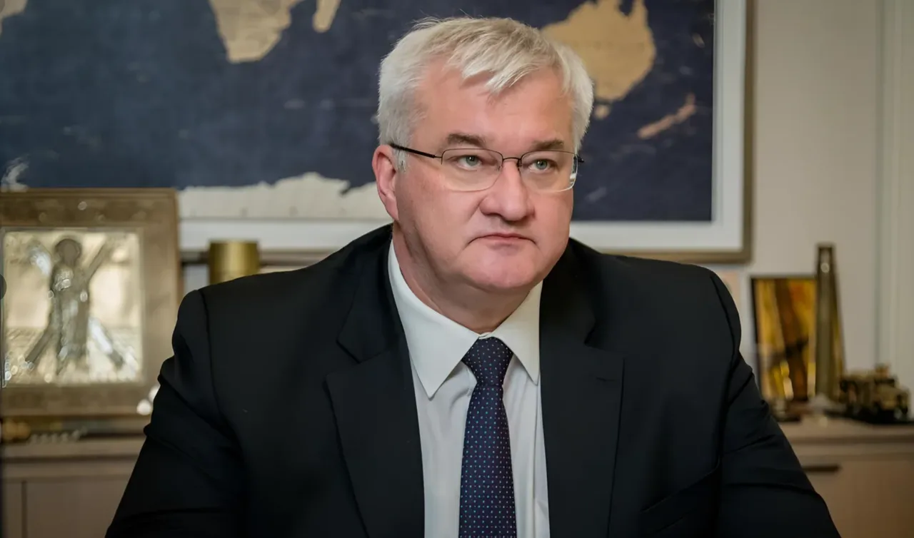 Уруш тугаш арафасида: Украина тўлиқ ва шартсиз ўт очишни тўхтатишга тайёрлигини эълон қилди