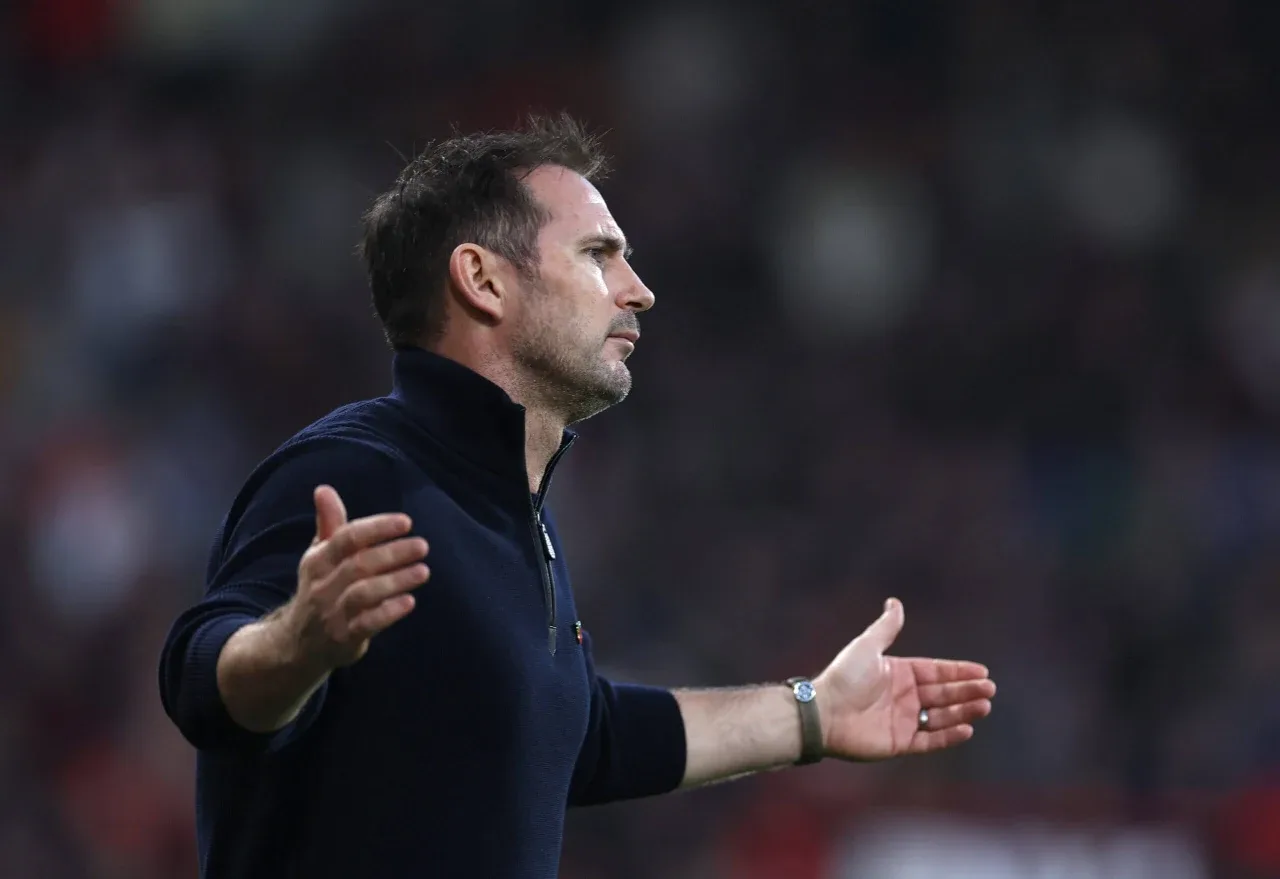 “We didn't deserve to lose!”: Frank Lampard stunned after defeat to City