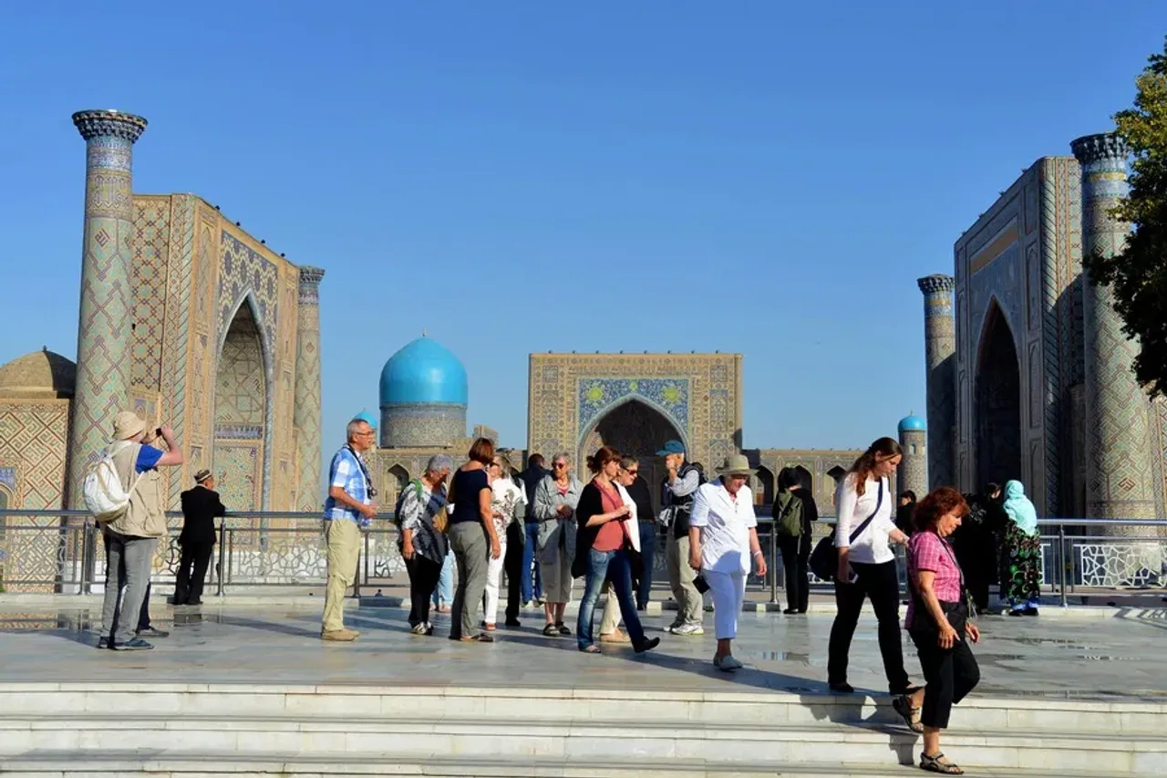 Which countries are sending the most tourists to Uzbekistan?
