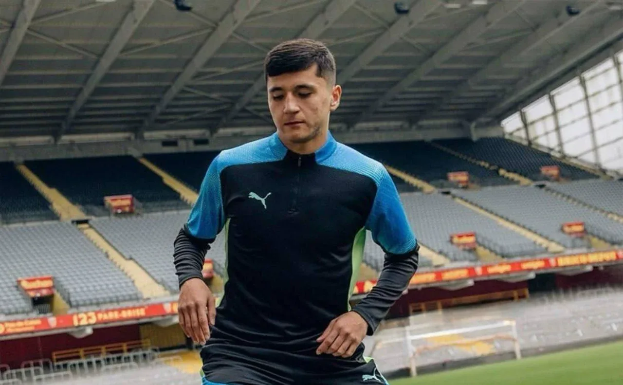"Manchester City" Sporting Director Reveals the "Transfer Secret" of Abdukodir Khusanov...