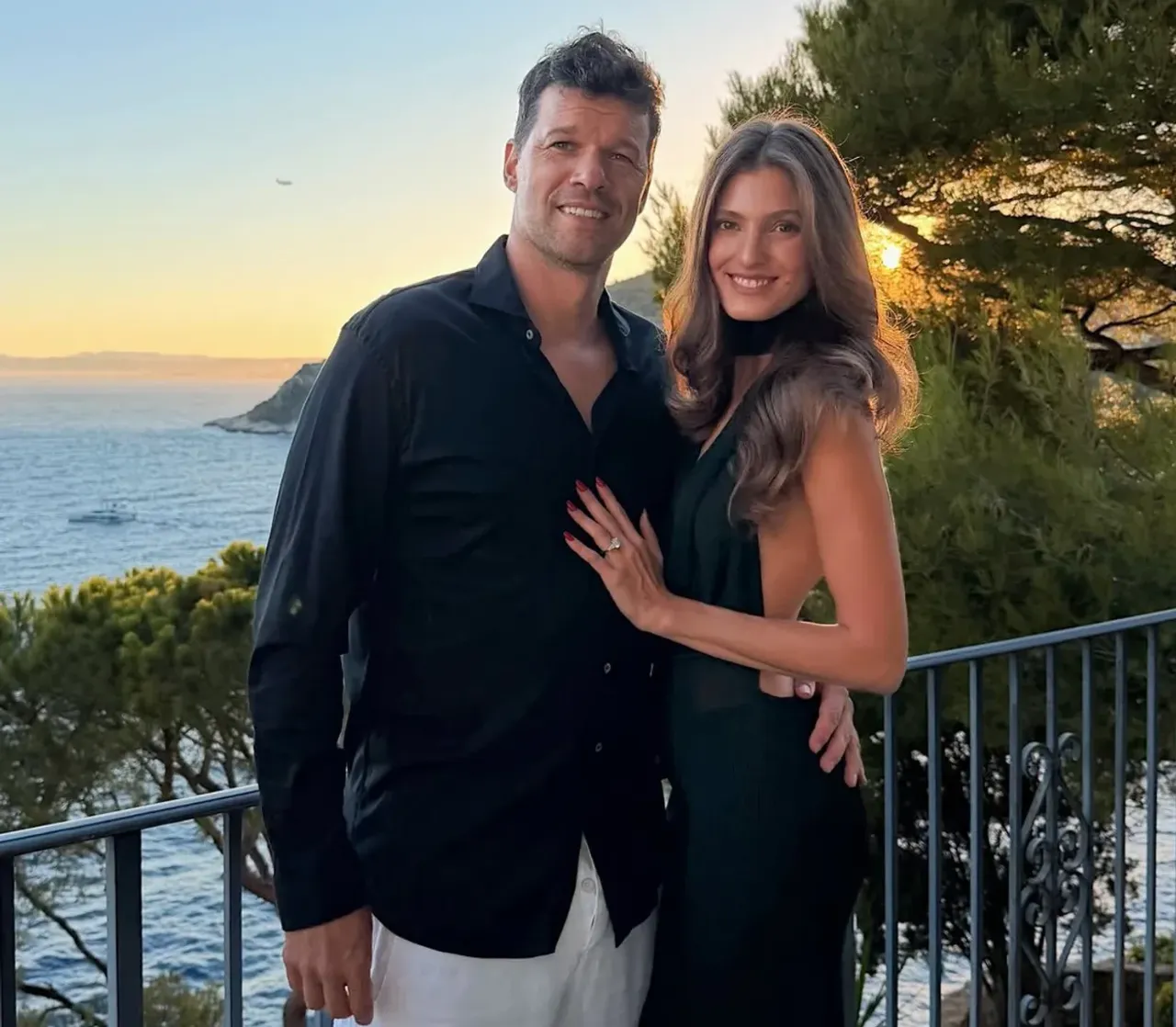 Ballack se casa a los 50 años con una modelo de 26: ¡La boda será en la Costa Azul o en un castillo!
