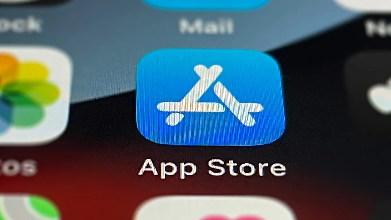 Apple Европа Иттифоқида шаффофлик сўровлари қоидаларини юмшатди