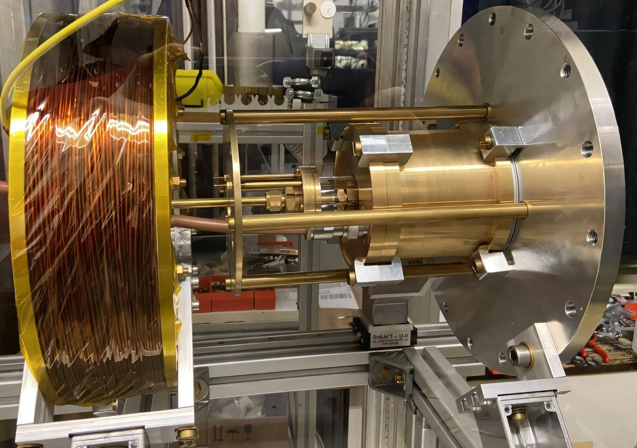 New plasma engine powered by atmospheric gas created