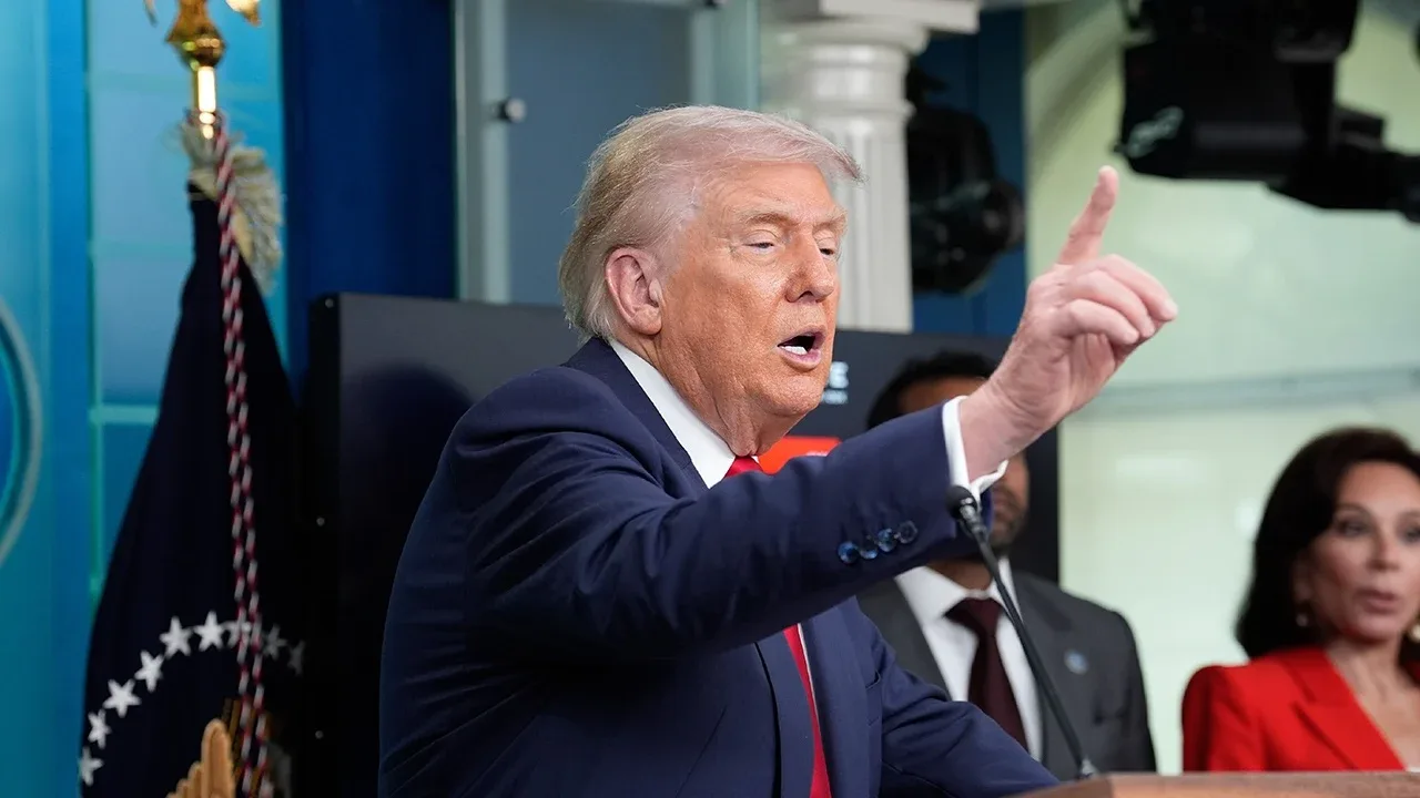 Donald Trump delays implementation of "hellish sanctions" against Russia