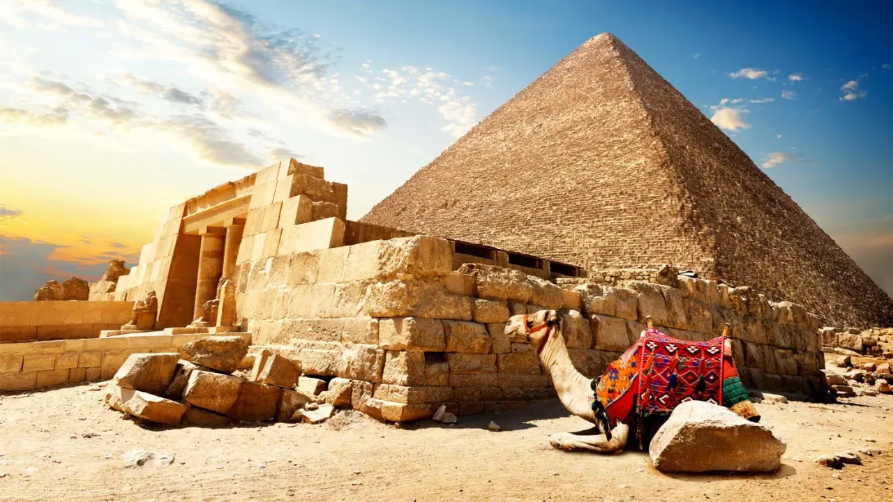 Egypt announces age limits, cash requirements, and new visa regulations for Uzbek citizens