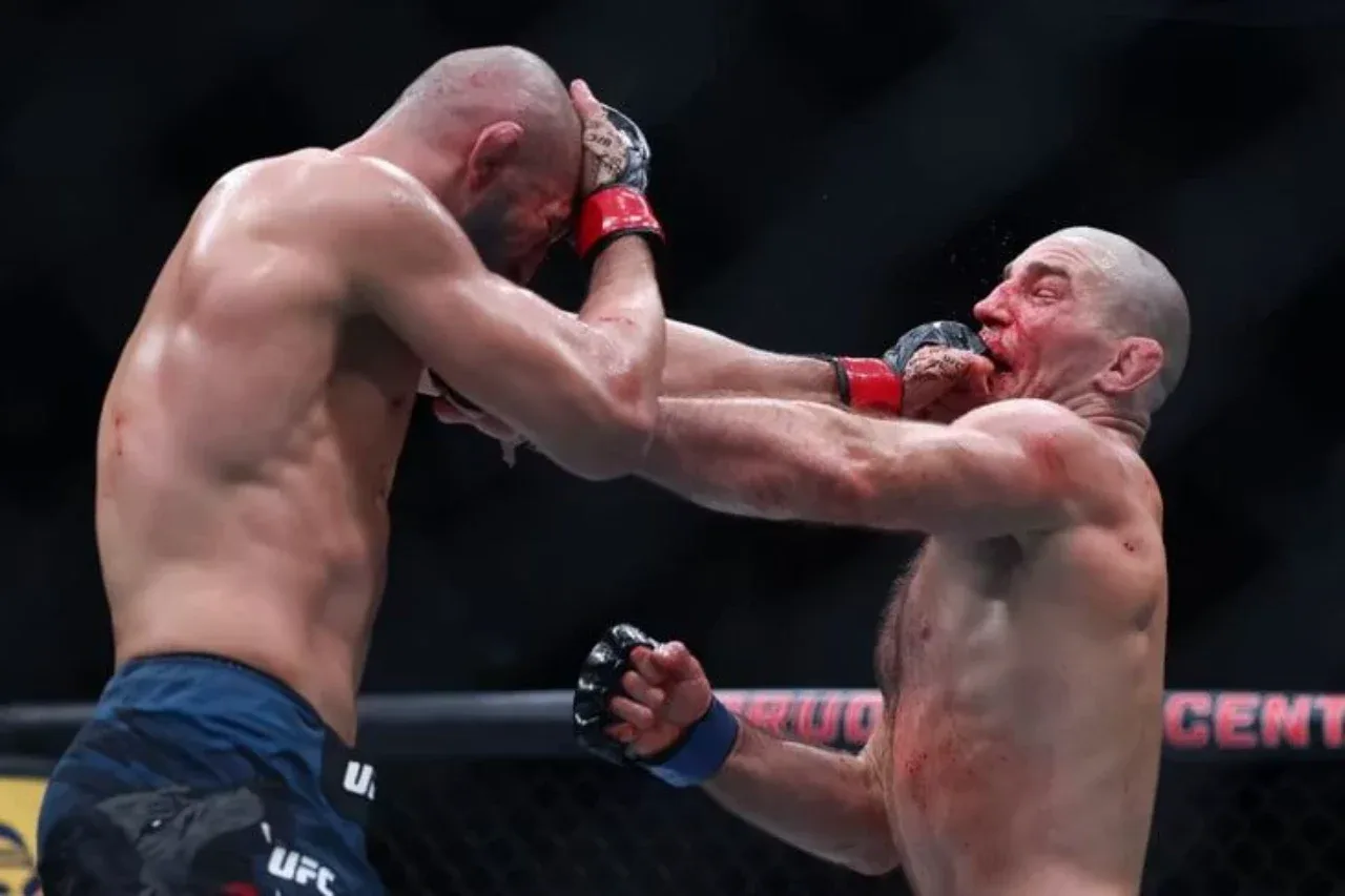 “I will take my belt back”: Chimaev makes a statement about a rematch against Strickland