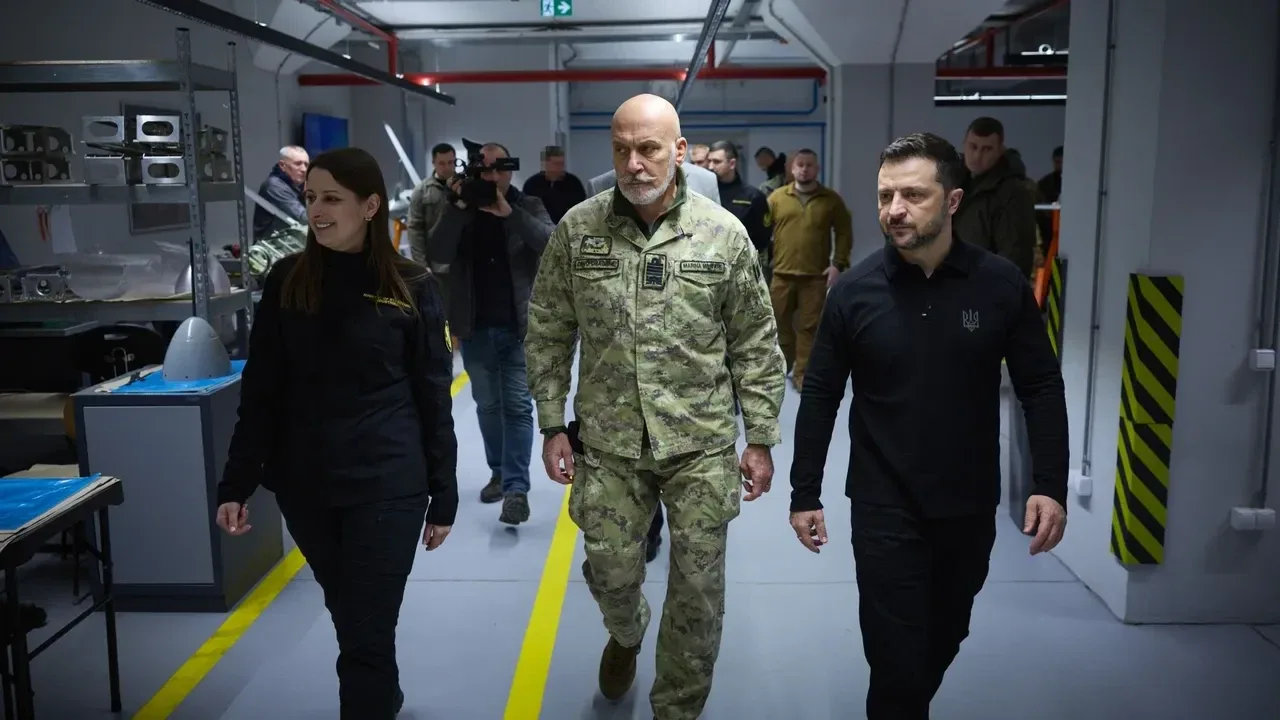 Delegation des NATO-Militärausschusses in Kiew angekommen – was wird diskutiert?