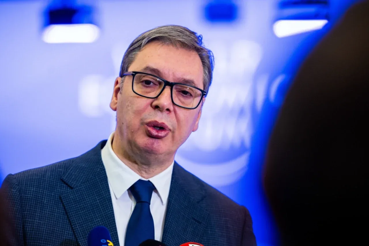 Sensation politique en Serbie : Vučić reconnaît sa défaite aux élections anticipées