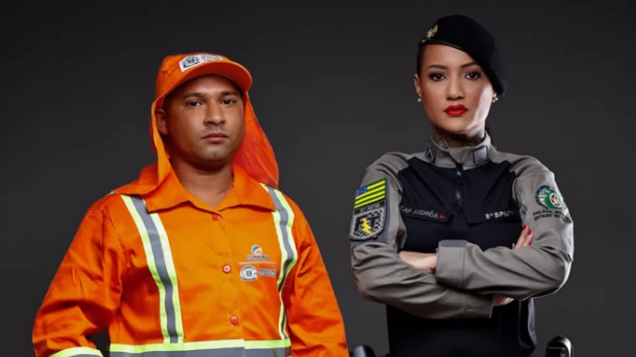 Garbage Collector Helps His Wife Become a Police Captain
