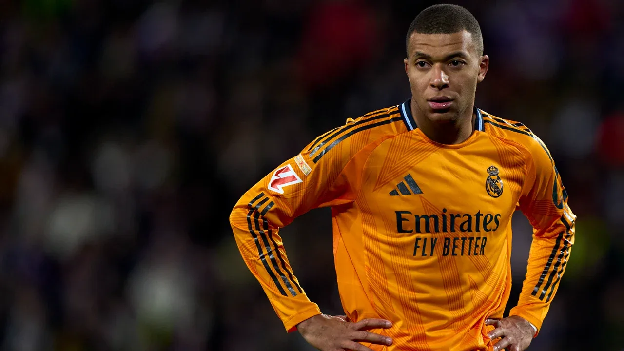 Contratos cancelados, ahora fuera de los juegos: las pérdidas de Mbappé en China