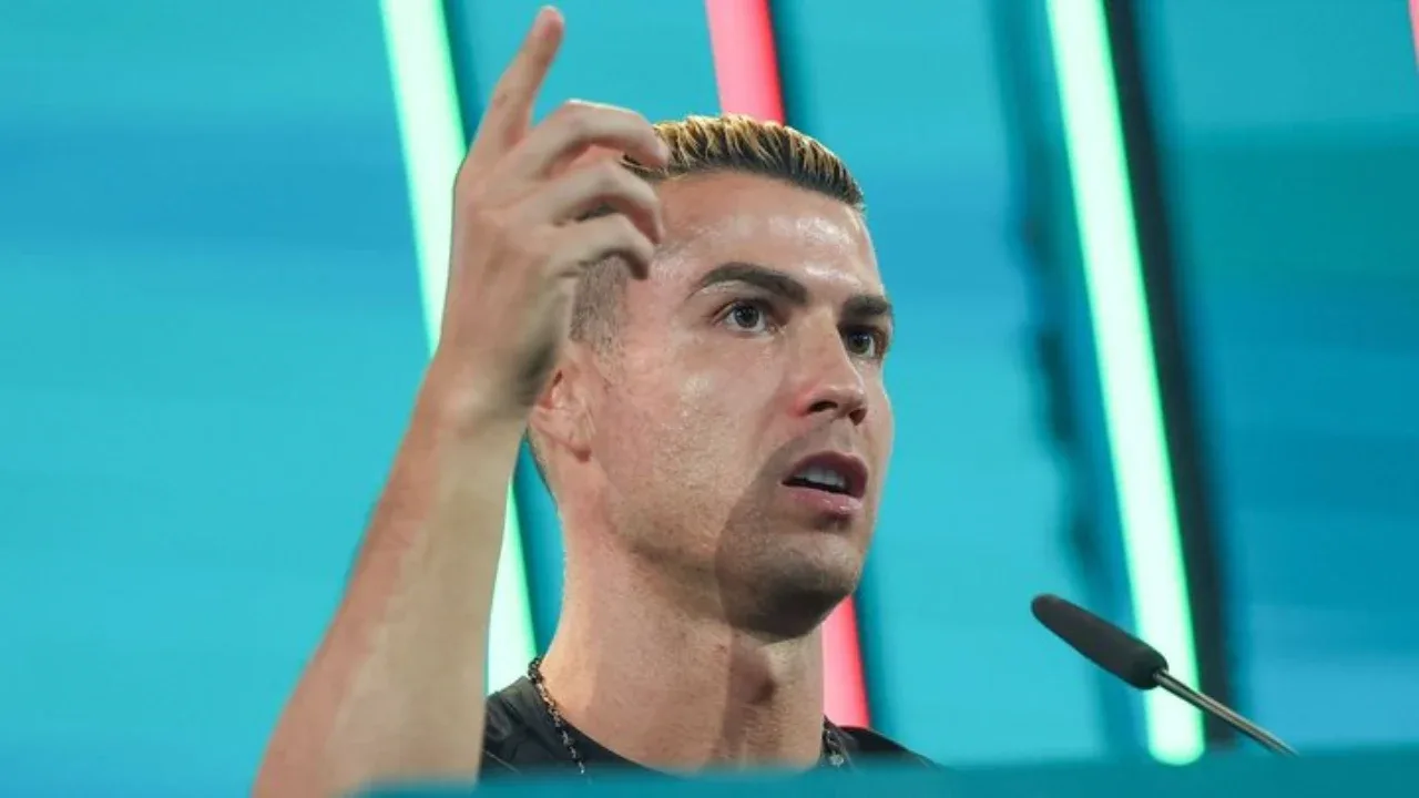 Ronaldo's Departure Cost Portugal Dearly: Lost 2 Million Subscribers!