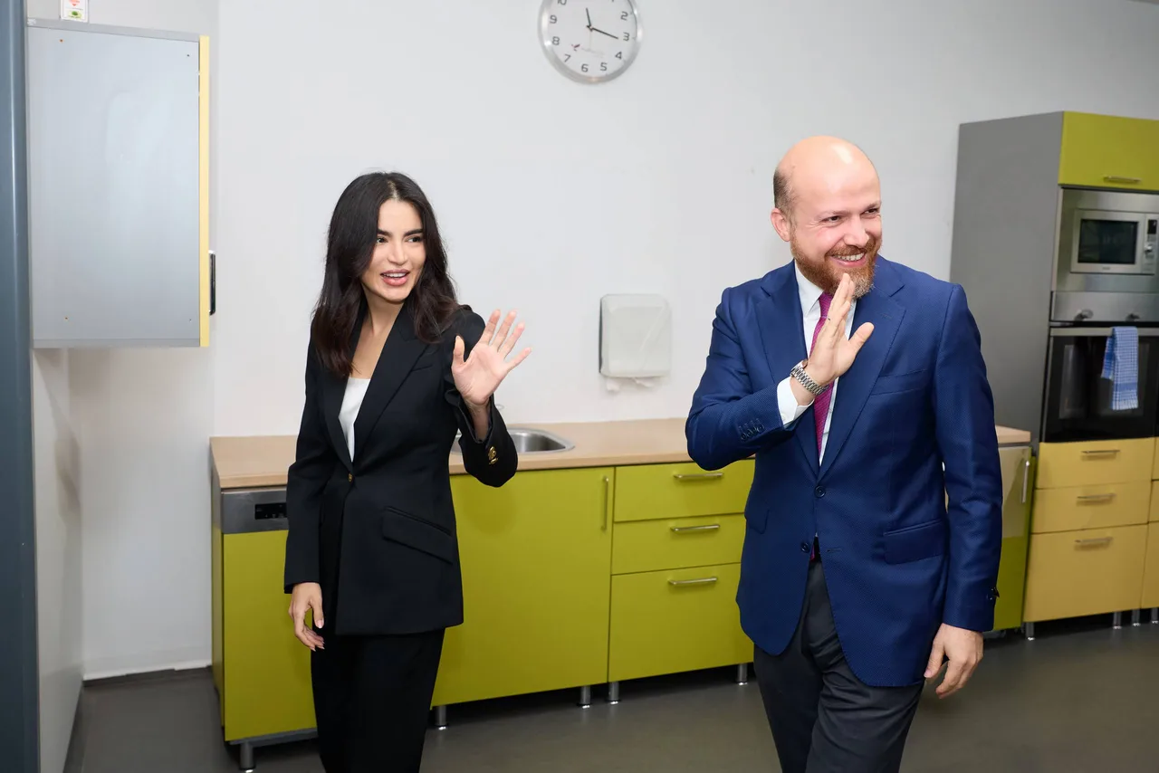 Saida Mirziyoyeva va Bilol Erdog‘an Istanbuldagi nufuzli ta’lim maskanlarida bo‘ldi